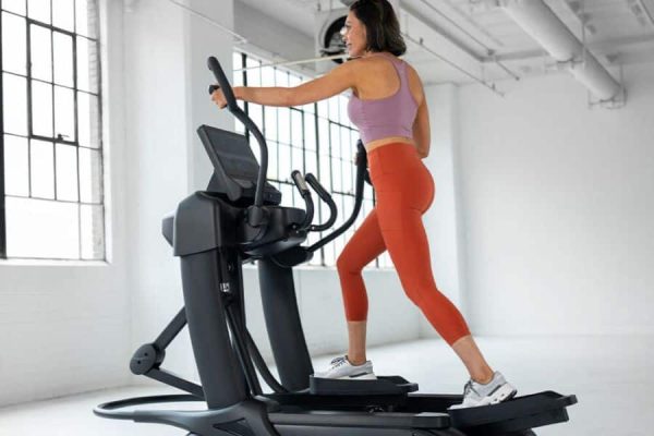 Stay Active, Stay Strong: Effective Elliptical Workouts for Seniors